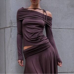 Geel Leo Top (brown) NEVER WORN